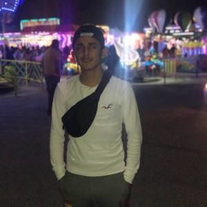 Meet your Posher, Alfonso